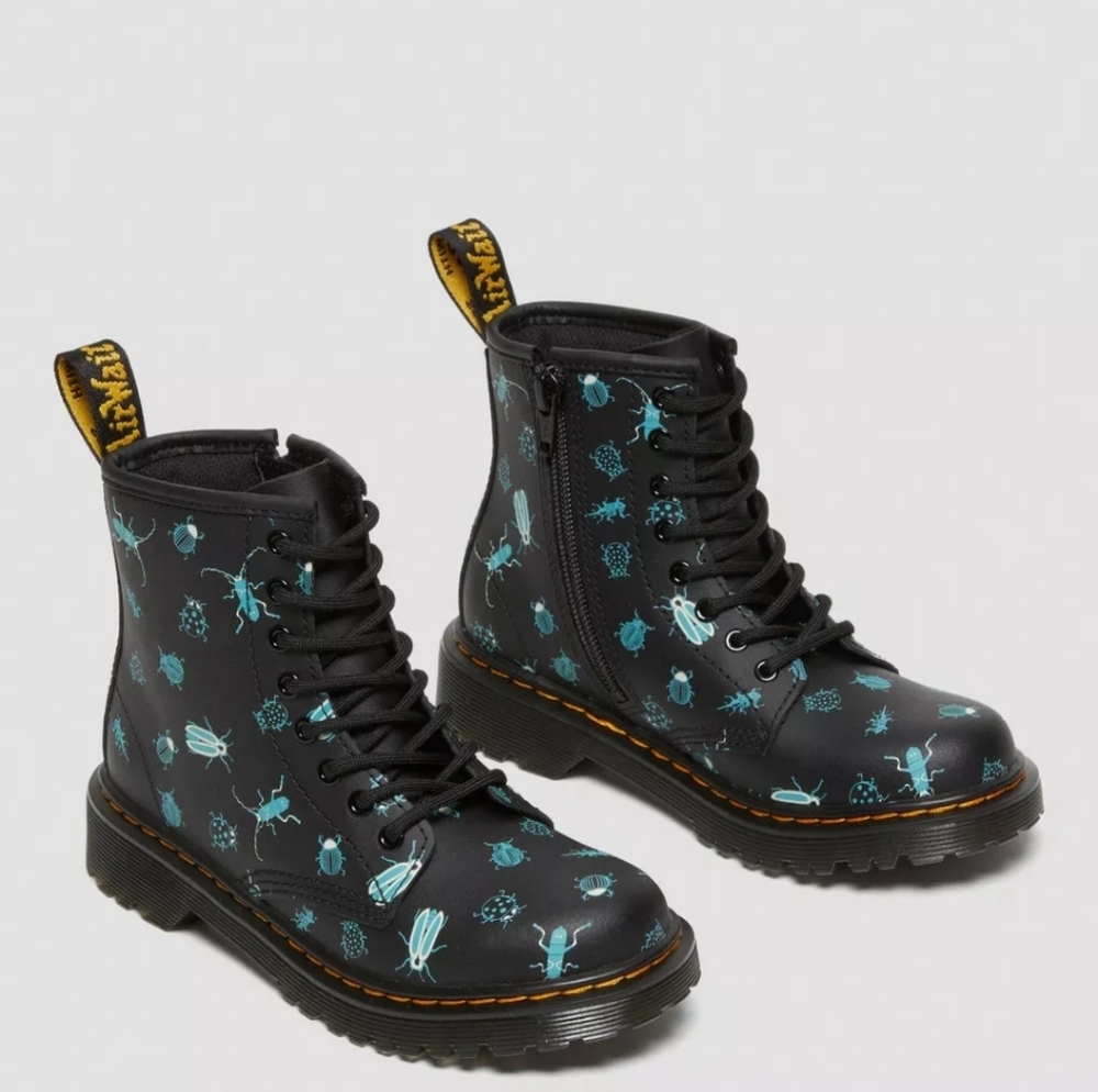 NIB Junior 1460 Glow in the Dark Bugs Lace Up Boots, size 12